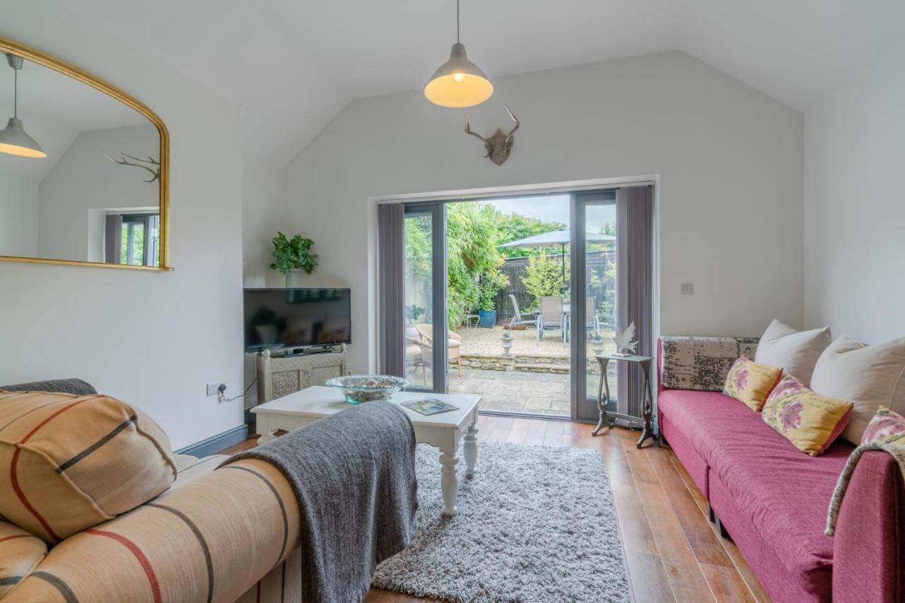 Buff Lodge Tackley Dış mekan fotoğraf